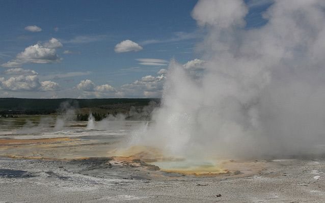 Lesson Plan on How Geysers Erupt from Yellowstone NPS